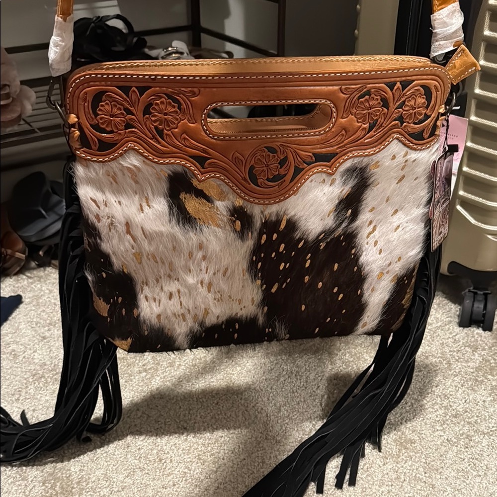 Fringed faux Leather and faux Cowhide Bag brand new - Picture 4 of 6